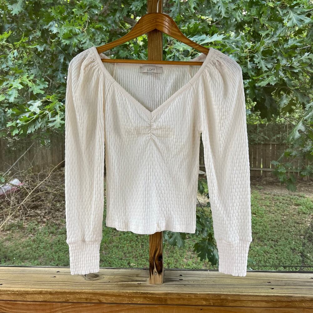 LOFT Women's White V-Neck Textured Long Sleeve Top Size M